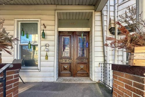 2-207 Jewett Ave, Jersey City, NJ, 07304-1803 | Card Image