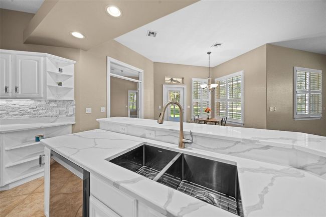 1989 Nw 111 Th Loop, House other with 3 bedrooms, 2 bathrooms and null parking in OCALA FL | Image 34