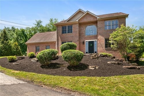235 Ewing Rd, Carnegie, PA, 15106-1507 | Card Image