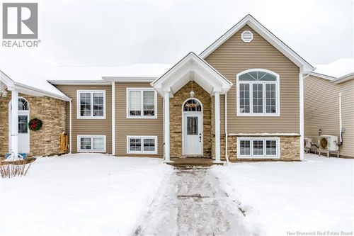 54 Croasdale St, Moncton, NB, E1E0A8 | Card Image