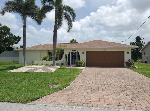 2220 Broad Ranch Dr, PORT CHARLOTTE, FL, 33948-3603 | Card Image