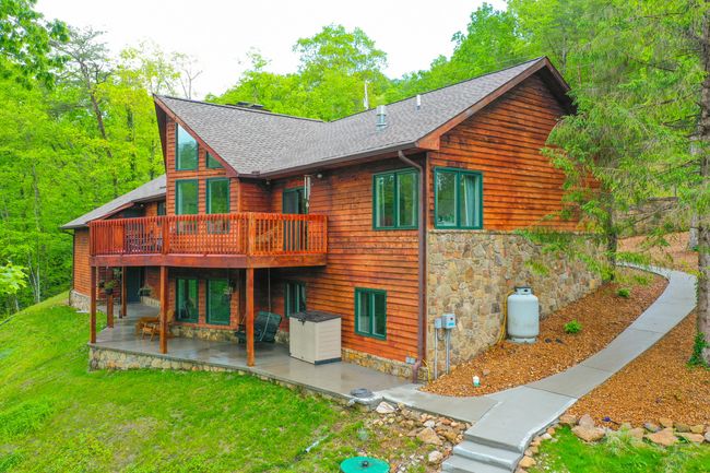 1117 Cliffs Edge Rd, House other with 5 bedrooms, 3 bathrooms and null parking in East Bernstadt KY | Image 12