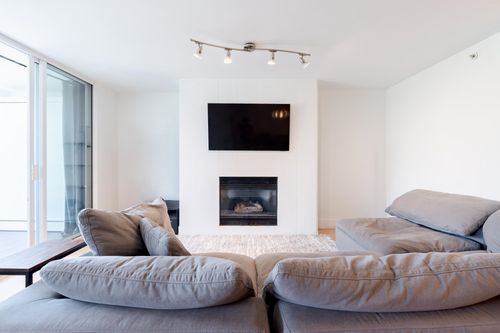 202-1188 Quebec St, Vancouver, BC, V6A4B3 | Card Image