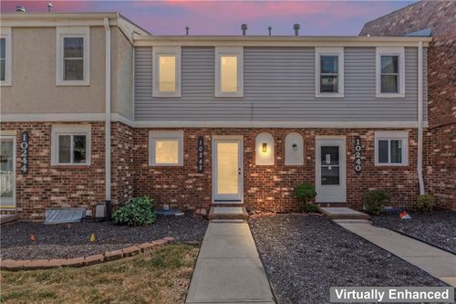 10242 W 96th St, Overland Park, KS, 66212 | Card Image