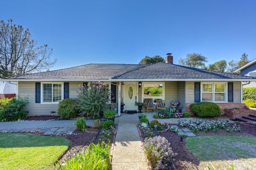 190 Daniels Dr, Auburn, CA, 95603-3133 | Card Image