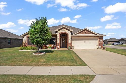 4126 Bridle Path Ln, Sanger, TX, 76266-1410 | Card Image
