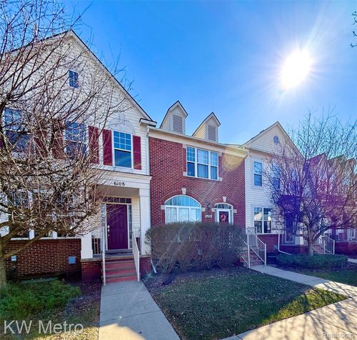 56-6108 Heron Hills Dr, Wolverine Lake, MI, 48390-1412 | Card Image