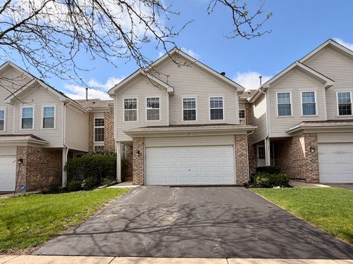 1535 Chatfield Ct, Roselle, IL, 60172-4014 | Card Image