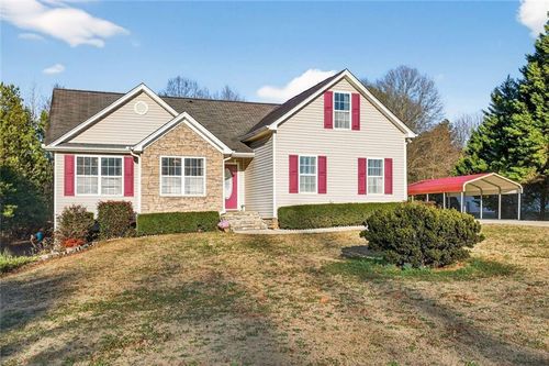 443 Beacon Dr, Maysville, GA, 30558-3546 | Card Image