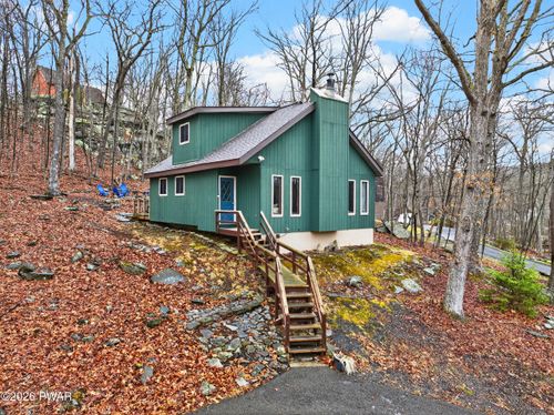 119 Bond Ct, Bushkill, PA, 18324-7804 | Card Image