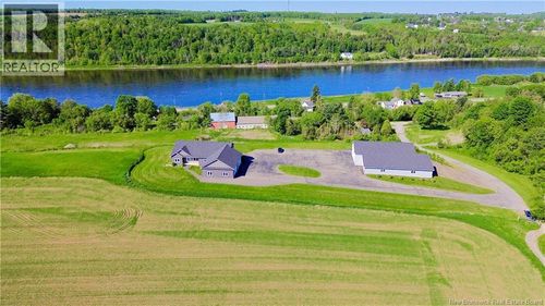 52 Mcmullin Rd, Hartland, NB, E7P2R7 | Card Image