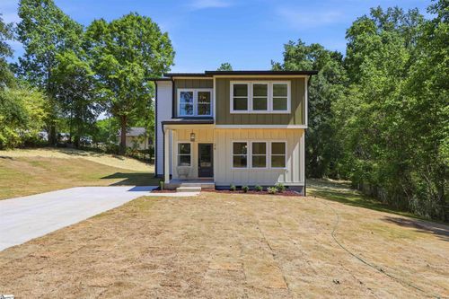 26 Queens St, Fountain Inn, SC, 29644-9460 | Card Image