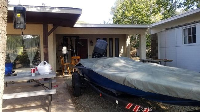 29970 Woodford Tehachapi Rd, Home with 2 bedrooms, 2 bathrooms and 1 parking in Keene CA | Image 7