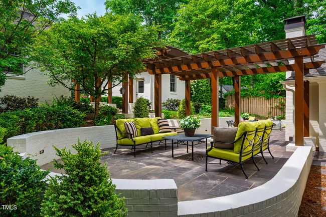 220GlandonDr-081 | Image 62