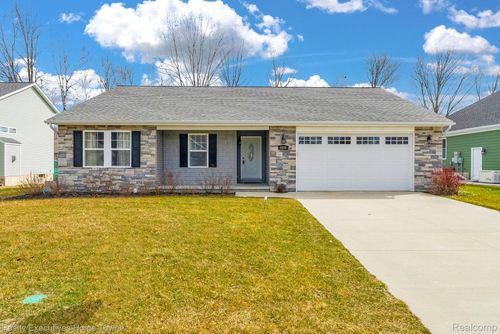 4080 Lancaster Dr, Fort Gratiot, MI, 48059-3773 | Card Image