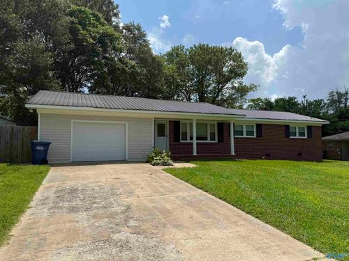 1320 2nd St Ne, Arab, AL, 35016-5702 | Card Image