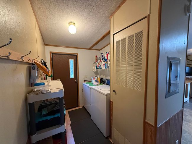 29 - 1930 Hideaway Hills Ln, Home with 2 bedrooms, 2 bathrooms and null parking in Lansing IA | Image 6