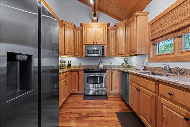 95 Cart Path, House other with 3 bedrooms, 4 bathrooms and null parking in Cullowhee NC | Image 9