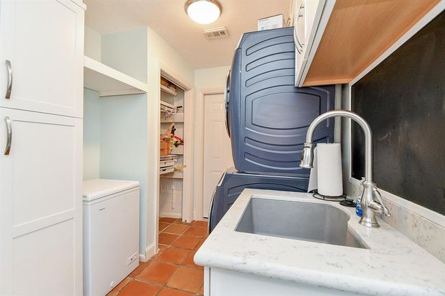 1719 Prairie Mark Ln, House other with 4 bedrooms, 3 bathrooms and 2 parking in Houston TX | Image 43