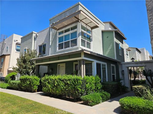 7011 Oregon St, Buena Park, CA, 90621-3624 | Card Image