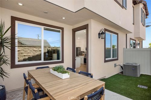 7005 Solara Way, Westminster, CA, 92683-7973 | Card Image