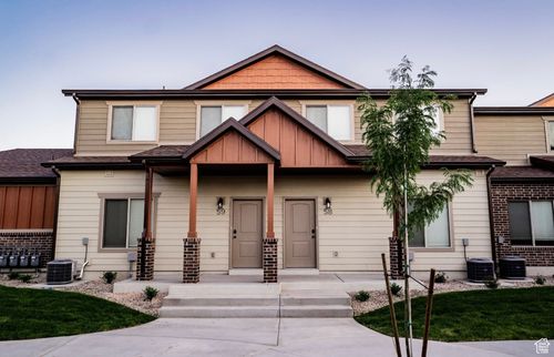4499 S 1900 W, Roy, UT, 84067-2607 | Card Image