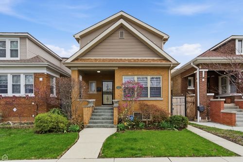 3619 N Francisco Ave, Chicago, IL, 60618-4608 | Card Image