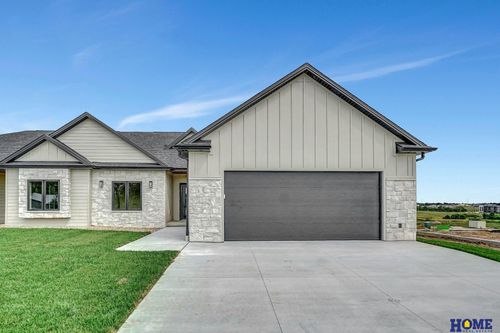 7922 S 42nd Street, Lincoln, NE, 68516 | Card Image