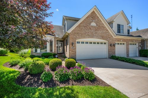 2697 Nicole Cir, Aurora, IL, 60502-3701 | Card Image