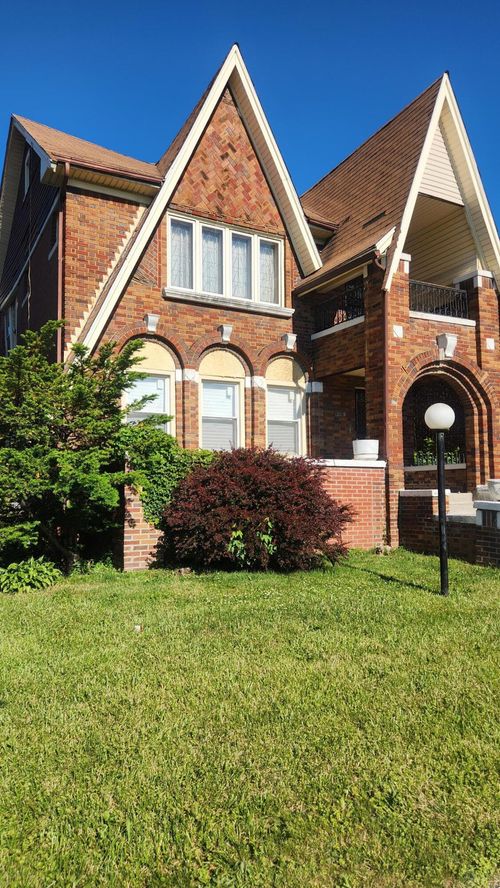 12609 Santa Rosa Dr, Detroit, MI, 48238-3125 | Card Image