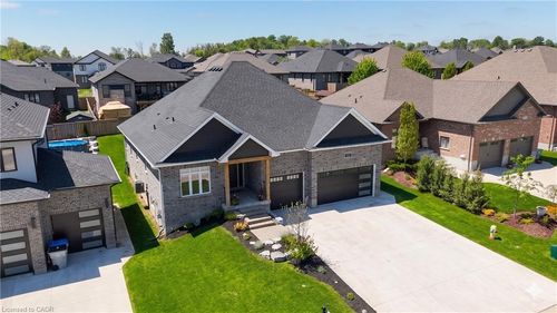 83 Gerber Drive, Perth East, ON, N0K1M0 | Card Image