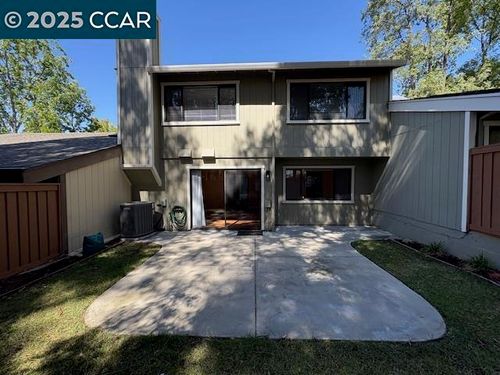 2407 Deer Tree Ct, Martinez, CA, 94553-4331 | Card Image