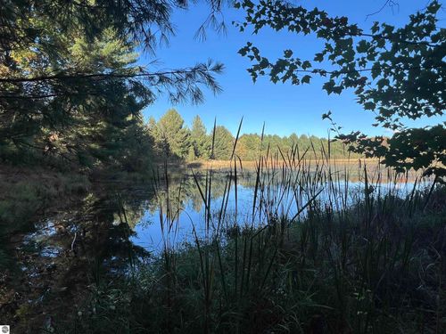 7556 210th Avenue, Reed City, MI, 49677 | Card Image