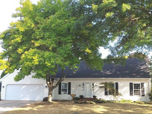 300 Eldorado Dr, Tuscola, IL, 61953-2129 | Card Image