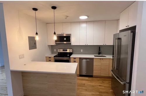 apt-7-67 Balance Rock Rd, Seymour, CT, 06483-6042 | Card Image