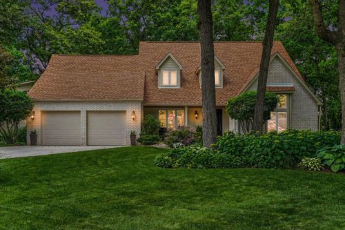 185 Amhurst Pl, Valparaiso, IN, 46385-8031 | Card Image