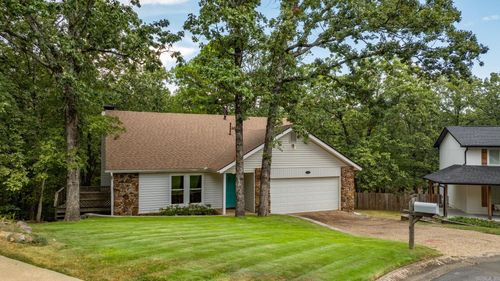 11 Millstone Cv, Maumelle, AR, 72113-6002 | Card Image
