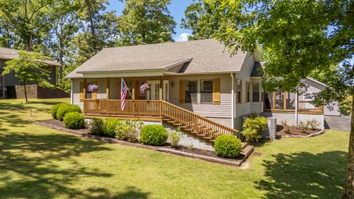 590 Yellow Creek Ln, Counce, TN, 38326-3834 | Card Image