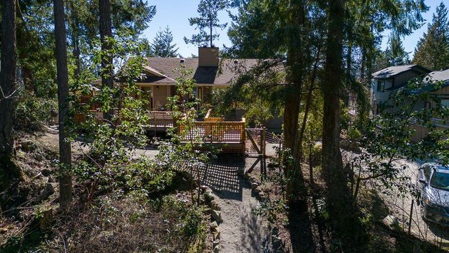 7301 Redrooffs Road, House other with 3 bedrooms, 2 bathrooms and 6 parking in Sechelt BC | Image 32