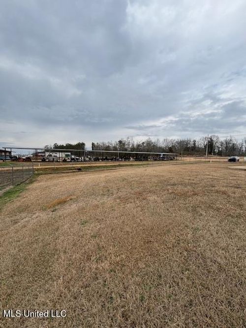 362 Dale Trl Ne, Brookhaven, MS, 39601-8450 | Card Image