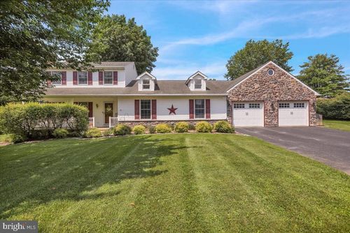 314 Grandview Cir, HONEY BROOK, PA, 19344-8626 | Card Image