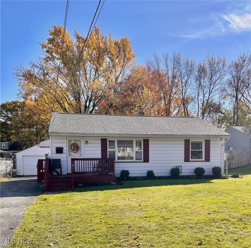 3819 Huntmere Ave, Austintown, OH, 44515-3146 | Card Image