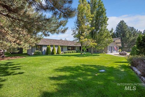 1052 Gridley Dr, Hagerman, ID, 83332-5622 | Card Image