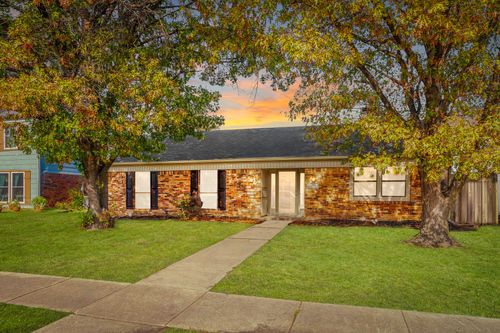 701 Melissa Ln, Garland, TX, 75040-4763 | Card Image