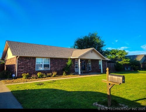 4418 E 76th St N, Fort Gibson, OK, 74434-3622 | Card Image