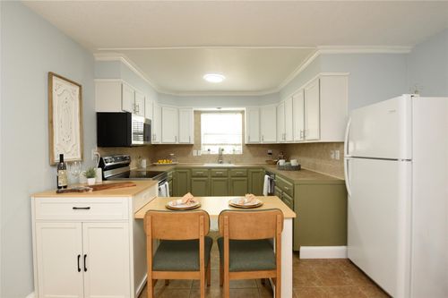apt-112-1010 Se 15th St, Fort Lauderdale, FL, 33316-2140 | Card Image