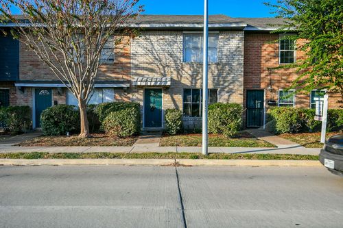 7851 Fuqua St, Houston, TX, 77075-3618 | Card Image