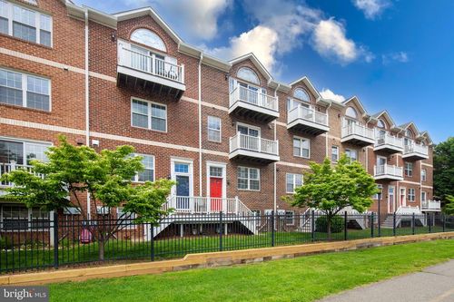 3040-3040 S Glebe Rd, ARLINGTON, VA, 22206-2769 | Card Image