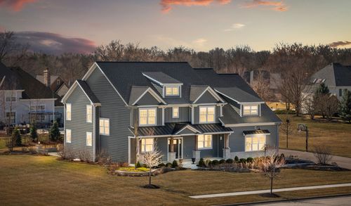 210 Whittemore Dr, Sycamore, IL, 60178-8791 | Card Image