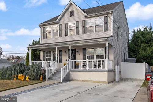38 Lincoln Ave, WEST COLLINGSWOOD HEIGHTS, NJ, 08059-1840 | Card Image
